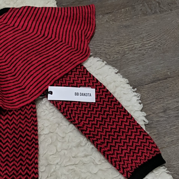 BB DAKOTA Debeney Striped Off-the-shoulder Sweater - Picture 8 of 13